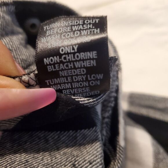 BEBOP black & white plaid mini skort sz 11 - Picture 6 of 6